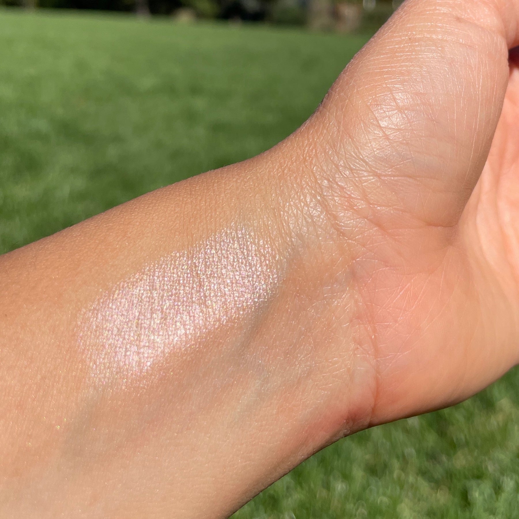 Balmie Single - Frosting