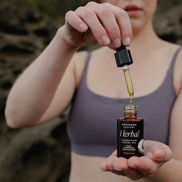 Herbal Clarifying Facial Oil by Apoterra